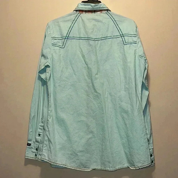 Shirt - Picture 4 of 6